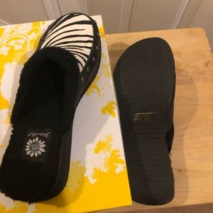 Yellow Box brand zebra print mules, size 9.